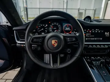 PORSCHE 992.1 Turbo S   Lift   Burmester   Exclusive Rad