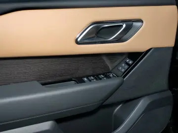 Land Rover Range Rover Velar D300 Autobiography