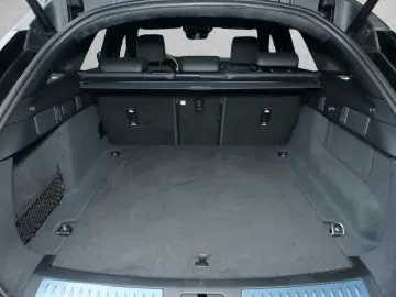 Land Rover Range Rover Velar D300 Autobiography