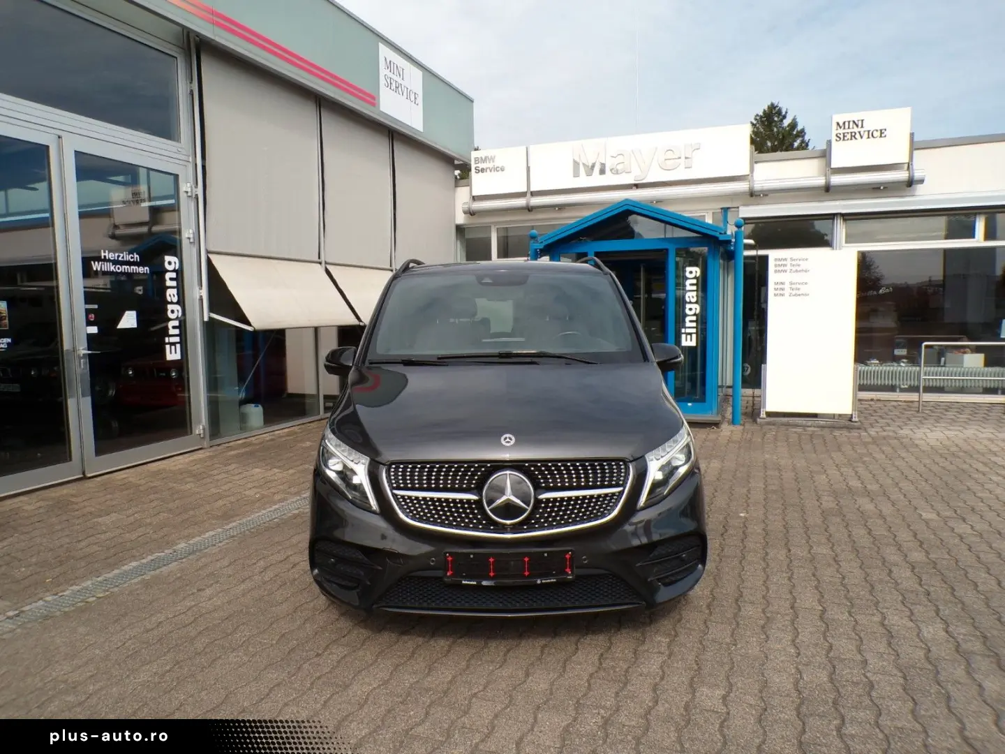MERCEDES-BENZ V 300
