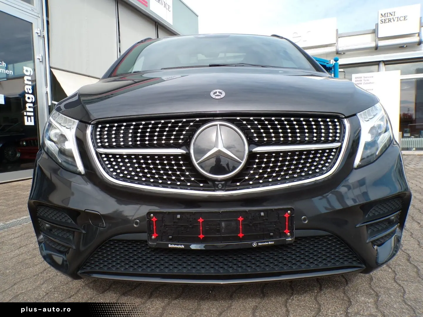 MERCEDES-BENZ V 300