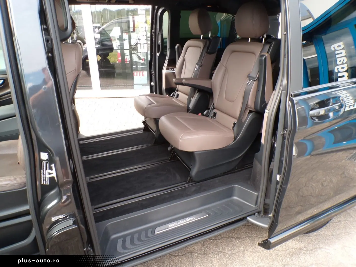 MERCEDES-BENZ V 300