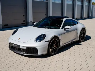 PORSCHE 992.2 Carrera 4 GTS   Carbon Ext   18-W   Lift