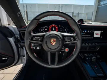 PORSCHE 992.2 Carrera 4 GTS   Carbon Ext   18-W   Lift