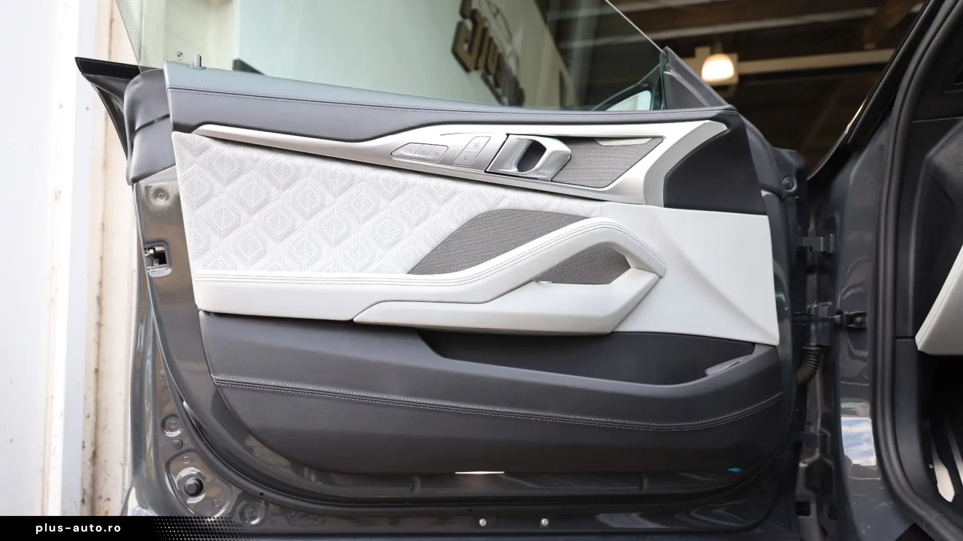 BMW M8 Competition xDrive GranCoupé 360  HUD H&K