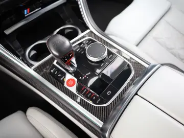 BMW M8 Competition xDrive GranCoupé 360  HUD H&K