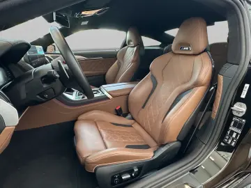 BMW M8 Coupé M Competition xDrive Laser HeadUp