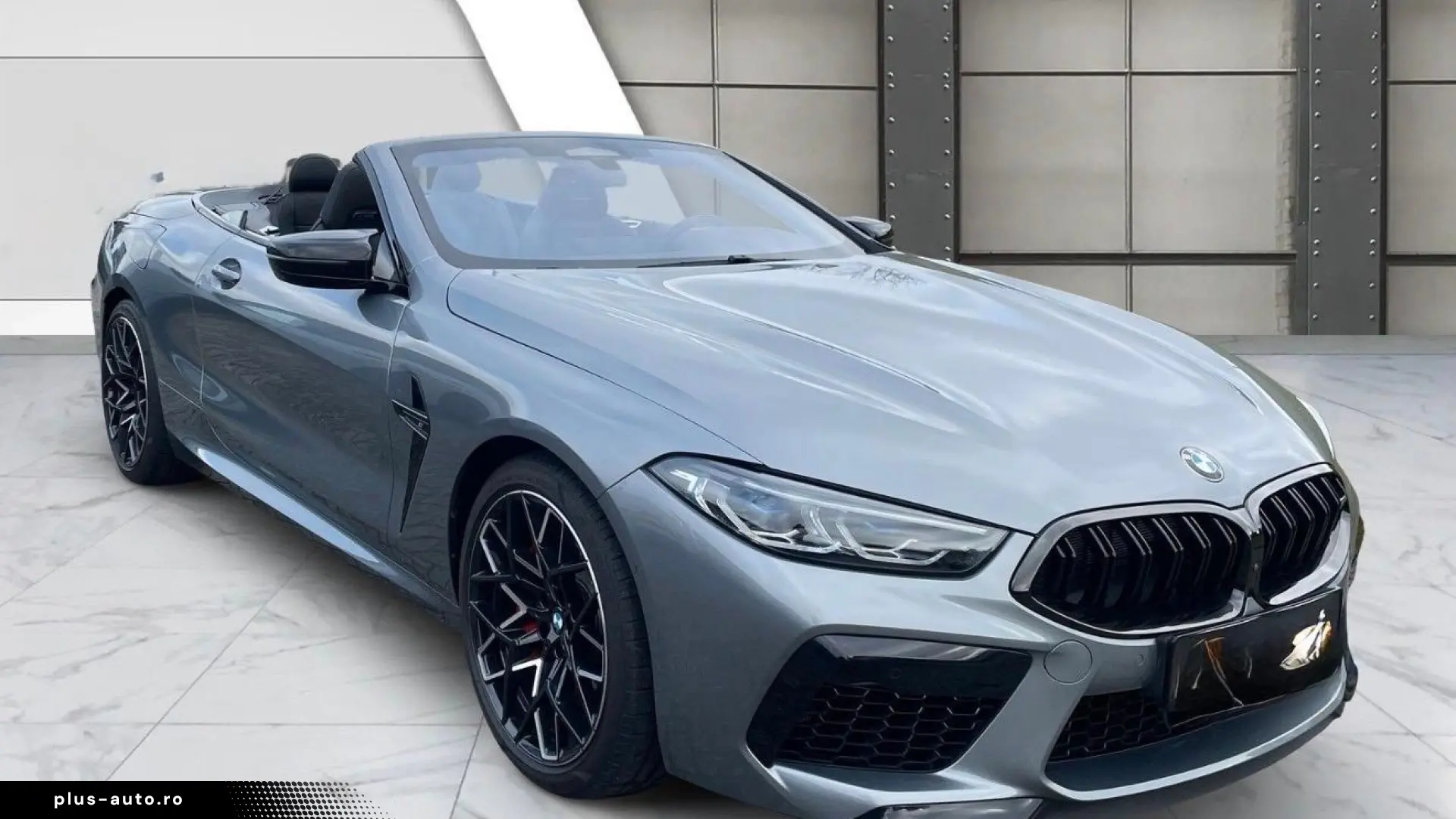 BMW M8 Cabrio Comp M Drivers B&W ACC 360 Camera