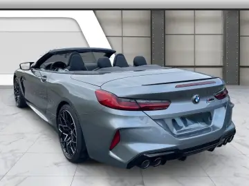 BMW M8 Cabrio Comp M Drivers B&W ACC 360 Camera