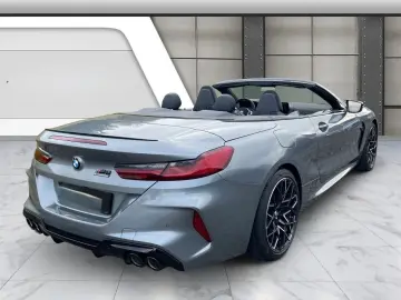BMW M8 Cabrio Comp M Drivers B&W ACC 360 Camera