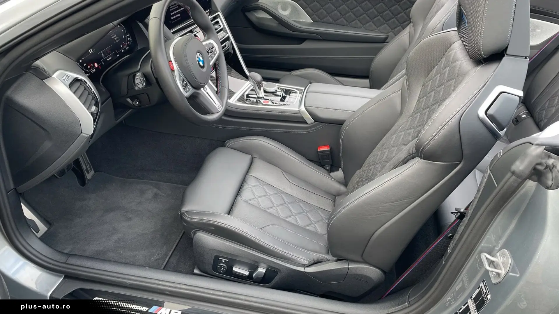 BMW M8 Cabrio Comp M Drivers B&W ACC 360 Camera