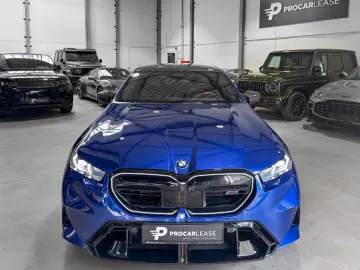 BMW M5 BMW M5 727 CH FACELIFT - M CARBON - BOWERS &