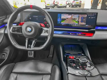 BMW M5 BMW M5 727 CH FACELIFT - M CARBON - BOWERS &