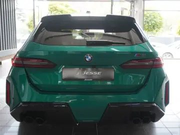 BMW M5  Touring xDrive DAProf. HUD Pano AHK Iconic