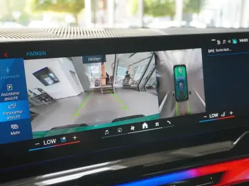 BMW M5  Touring xDrive DAProf. HUD Pano AHK Iconic