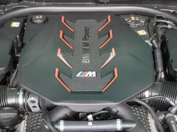 BMW M5  Touring xDrive DAProf. HUD Pano AHK Iconic
