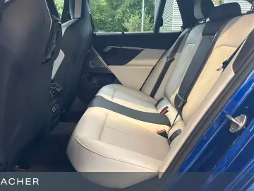 BMW M5 A Tou DAProf Leder HUD LKhz DAB Sitzbel.