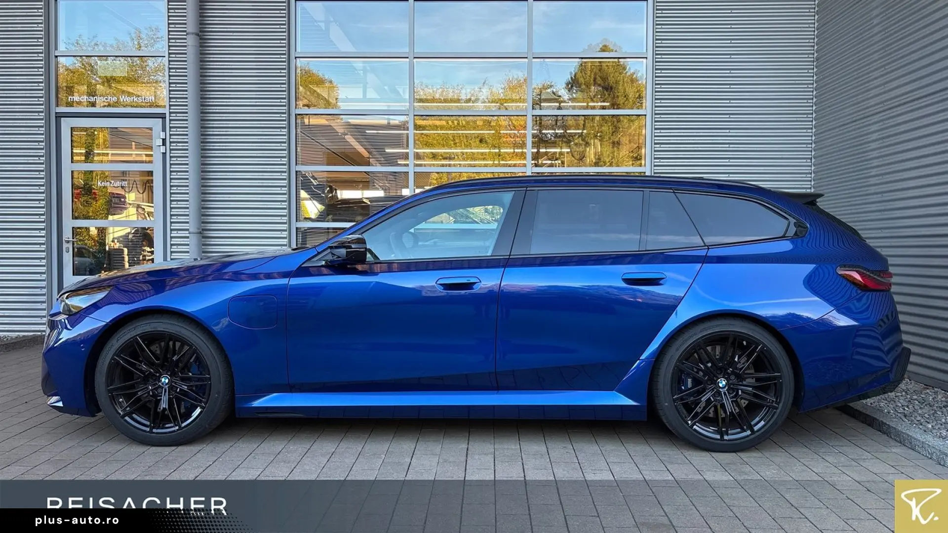 BMW M5 A Tou DAProf Leder HUD LKhz DAB Sitzbel.