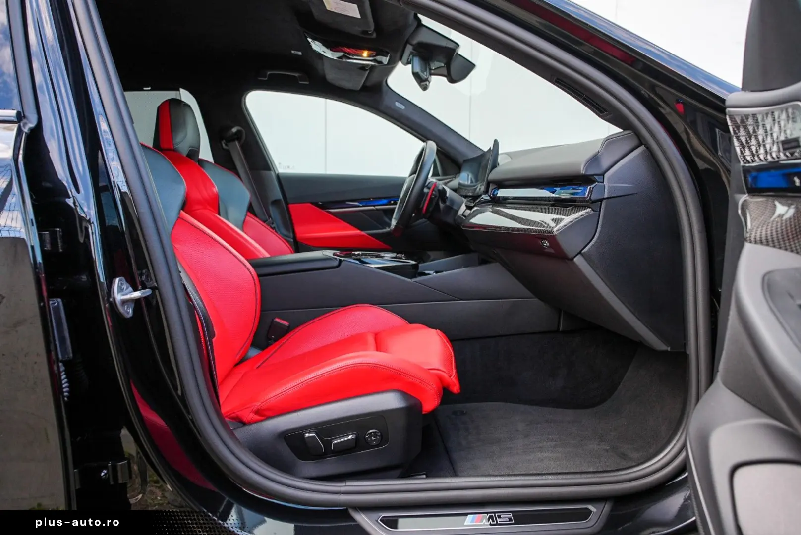 BMW M5 Limousine Basis