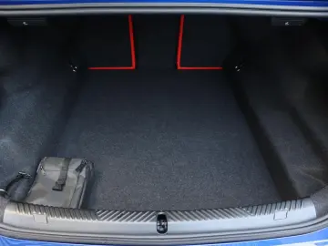 BMW M5 Sedan   High Executive   Driving Assistant Pr
