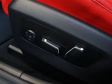 BMW M5 Sedan   High Executive   Driving Assistant Pr