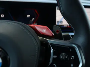 BMW M5 Sedan   High Executive   Driving Assistant Pr