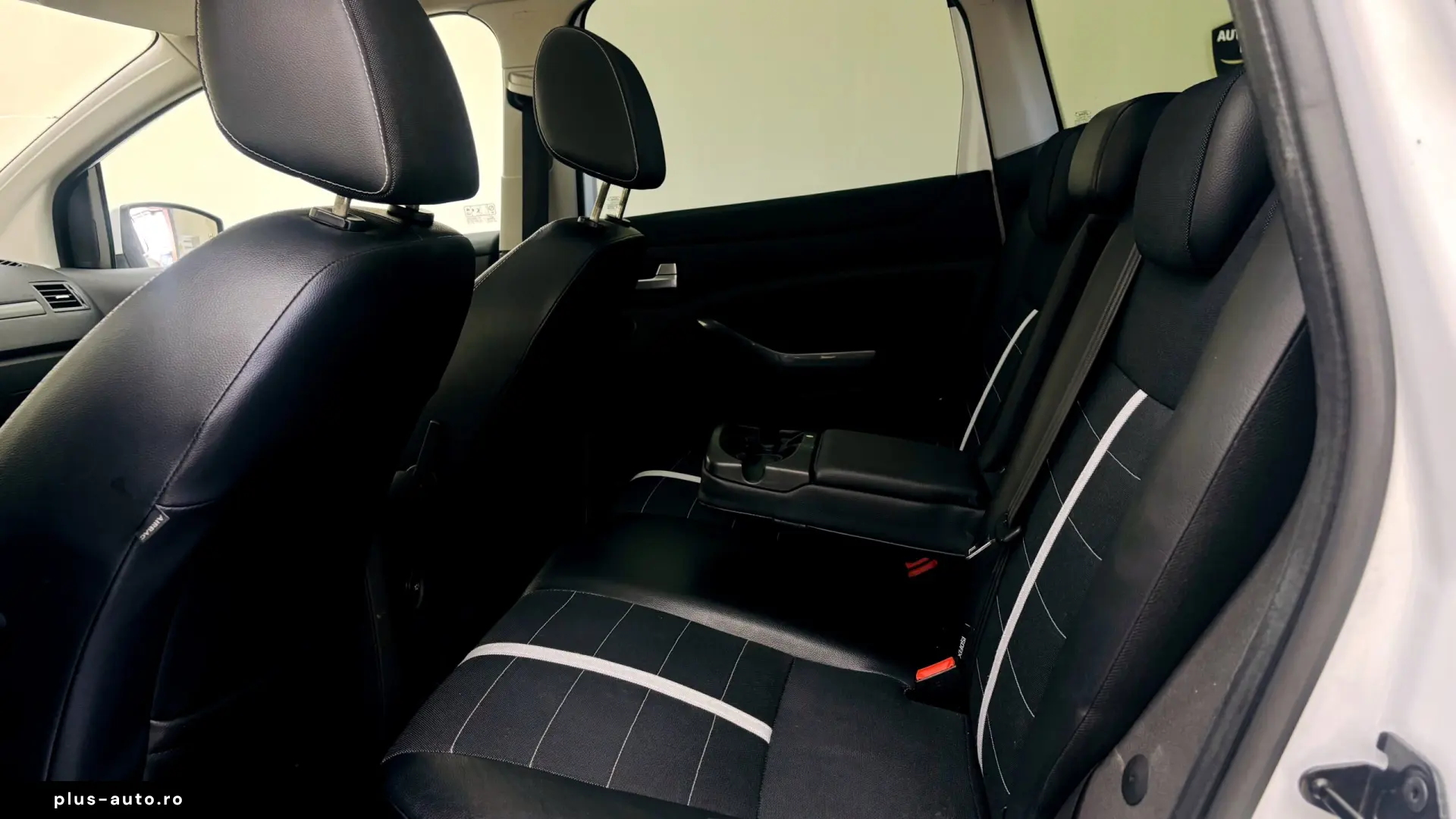 FORD   KUGA   2.0 TDCI   130CP   An 2011   Euro 5   Manuală