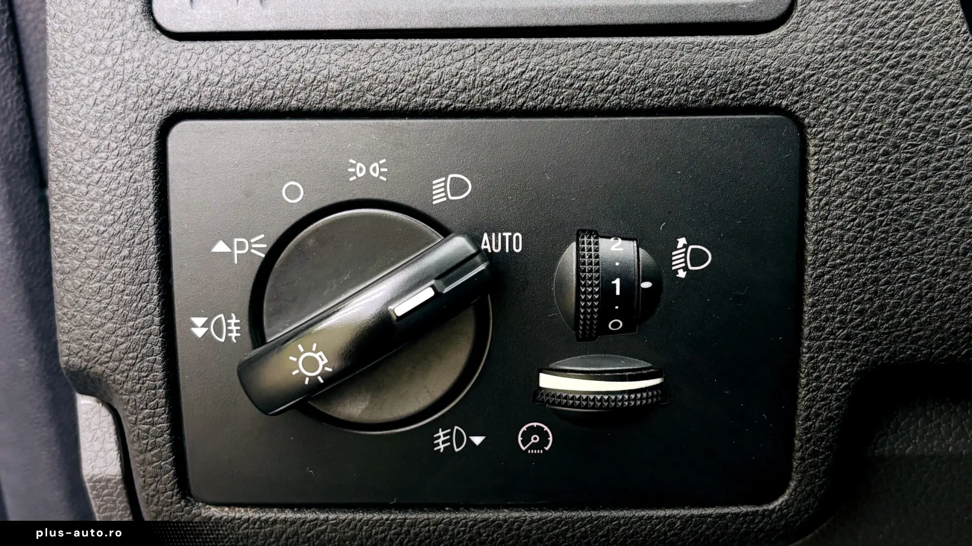 FORD   KUGA   2.0 TDCI   130CP   An 2011   Euro 5   Manuală