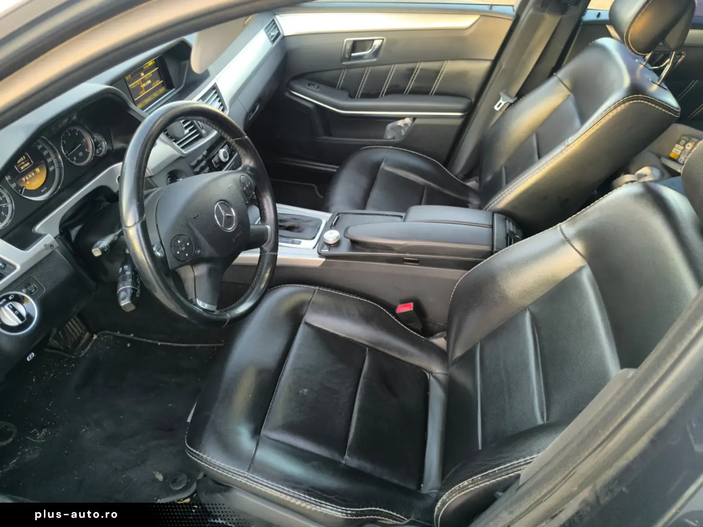 Mercedes-Benz E 200