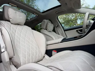MERCEDES-BENZ S 450 d AMG 4Matic L Pano 360  Sitzbelüftung