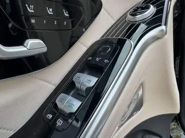 MERCEDES-BENZ S 450 d AMG 4Matic L Pano 360  Sitzbelüftung