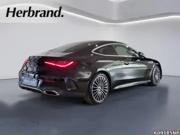 MERCEDES-BENZ CLE 300 4M AMG Coupé Pano Digital-Light 360