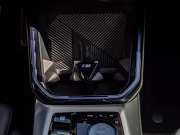 BMW X3 20dxDrive MSportPRO PANO GLOW AHK 360 H&K 1.H