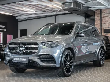 MERCEDES-BENZ GLS 580 4M AMG LINE 7-SITZER PANO STDHZ AHK
