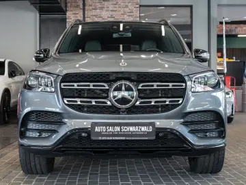 MERCEDES-BENZ GLS 580 4M AMG LINE 7-SITZER PANO STDHZ AHK