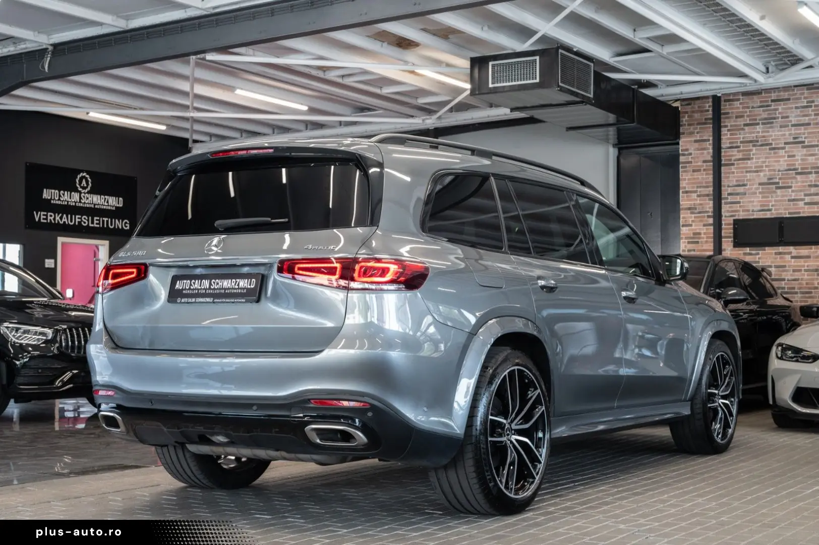 MERCEDES-BENZ GLS 580 4M AMG LINE 7-SITZER PANO STDHZ AHK