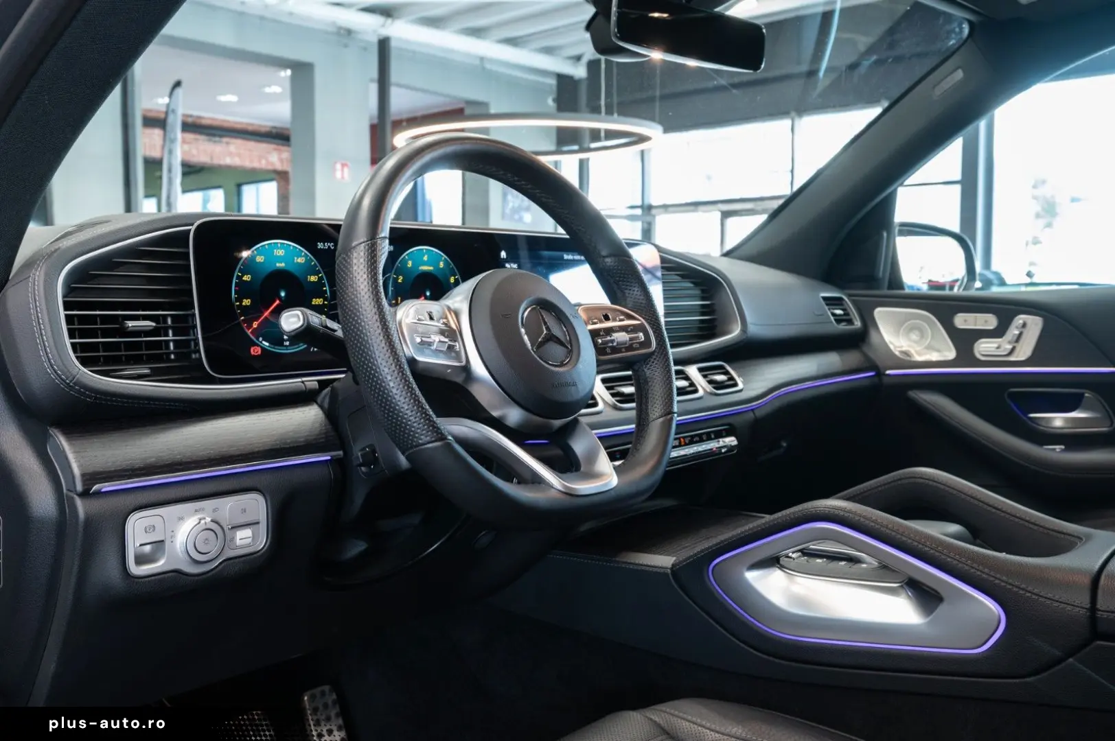 MERCEDES-BENZ GLS 580 4M AMG LINE 7-SITZER PANO STDHZ AHK