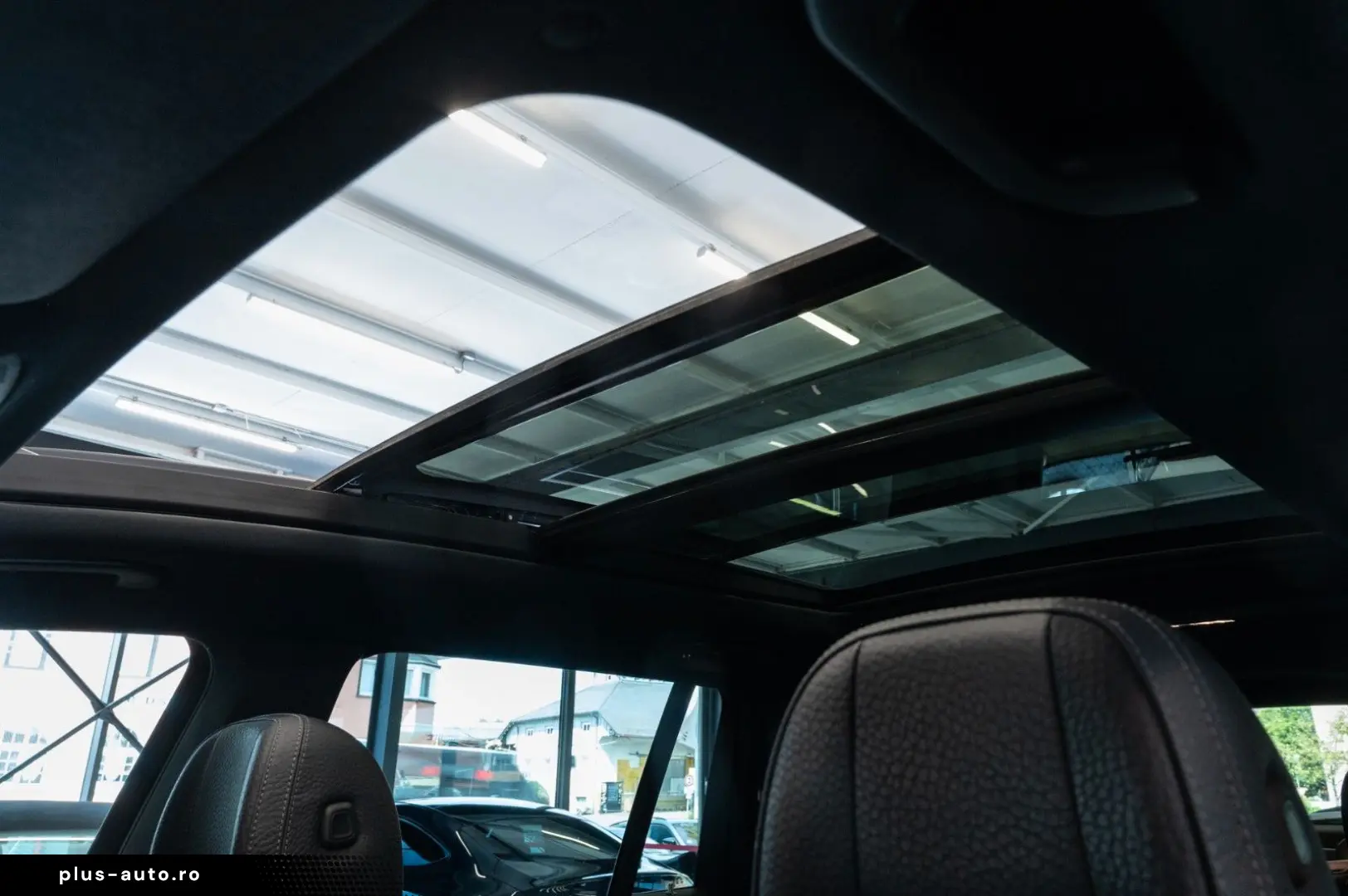 MERCEDES-BENZ GLS 580 4M AMG LINE 7-SITZER PANO STDHZ AHK