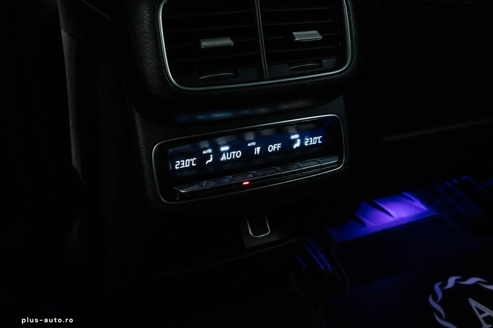 MERCEDES-BENZ GLS 580 4M AMG LINE 7-SITZER PANO STDHZ AHK