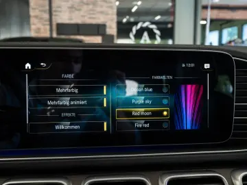 MERCEDES-BENZ GLS 580 4M AMG LINE 7-SITZER PANO STDHZ AHK