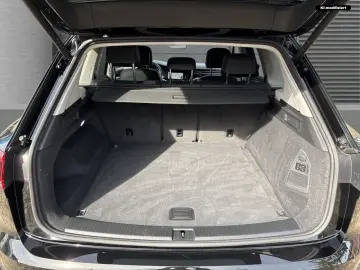 VW Touareg 3.0 TDI Automatik Navi AHK Leder Luftfed