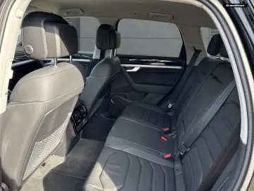 VW Touareg 3.0 TDI Automatik Navi AHK Leder Luftfed