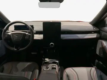 FORD Mustang Mach-E AWD PREMIUM