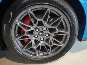 FORD Mustang Fastback 5.0 V8 U-Frei Magnetic Ride BRD