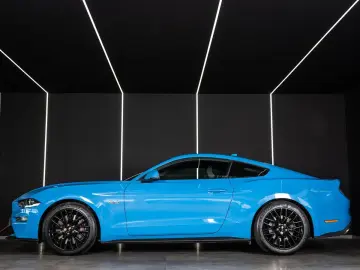 FORD Mustang GT 5.0 Ti-VCT V8 Fastback   PREMIUM2 SYN