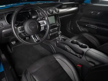FORD Mustang GT 5.0 Ti-VCT V8 Fastback   PREMIUM2 SYN
