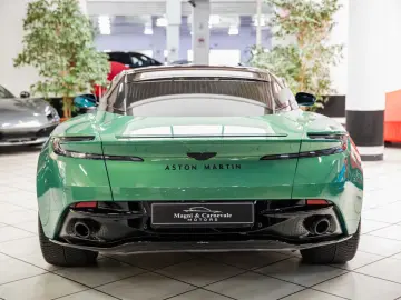 ASTON MARTIN DB12 - VAT - Q Paint - Bowers - 360