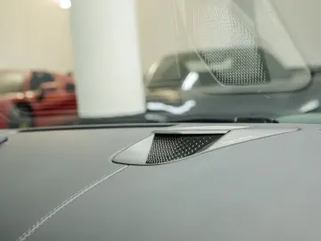 ASTON MARTIN DB12 - VAT - Q Paint - Bowers - 360