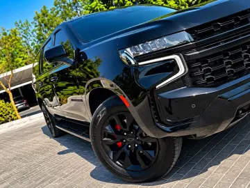 CHEVROLET BLACK-360 -NAVI-STERNHIMMEL-AHK-8SITZER-4X4-V8-