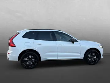 VOLVO XC60 T8 Plus Black Edition  TAGESZULASSUNG